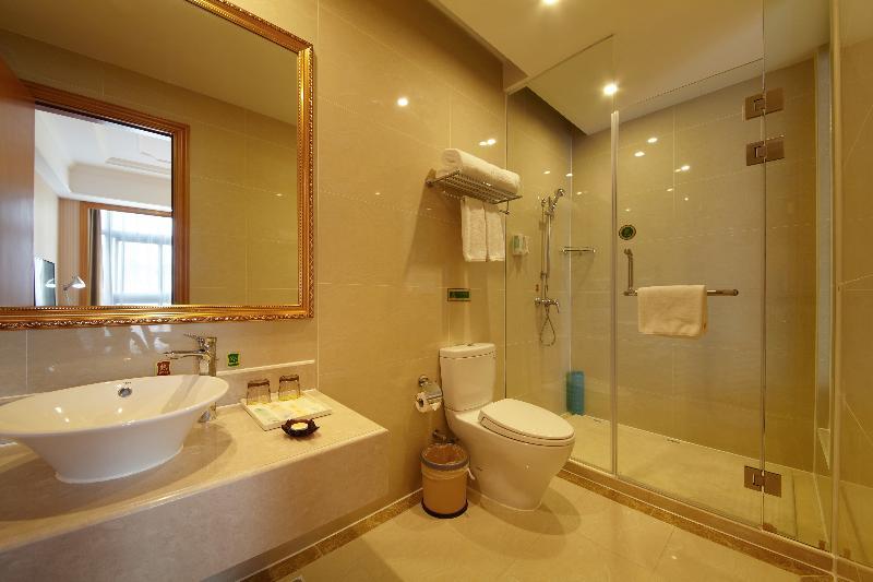 Vienna Yangpu Wujiaochang Hotel